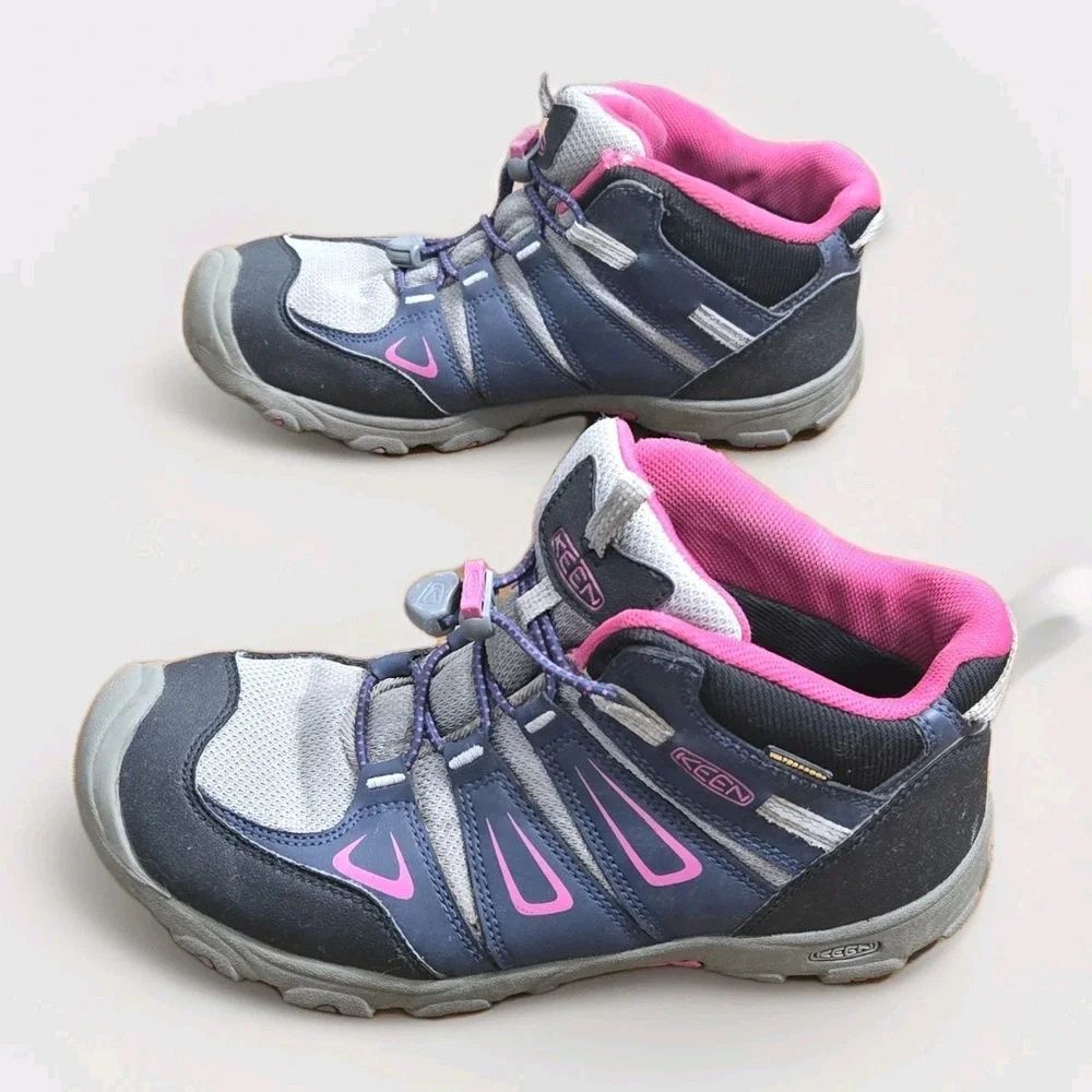 Keen Waterproof Hiking Boots Youth Size 5 Blue Gray‎ Pink Outdoor Nature